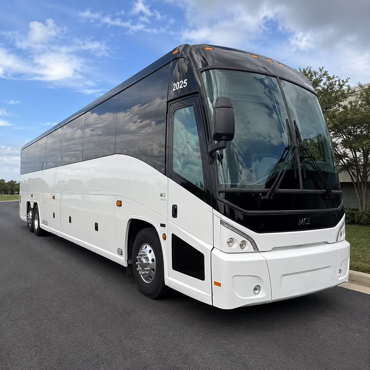 austin event transportation for bachelorette parties birthday nights and 6th street crawls