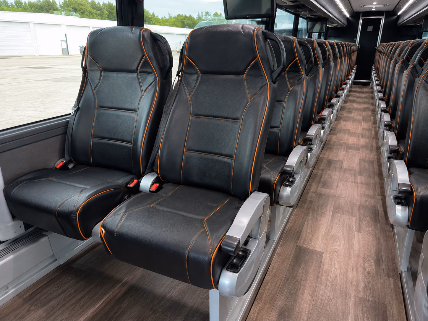 charter buses to the formula 1 united states grand prix at circuit of the americas