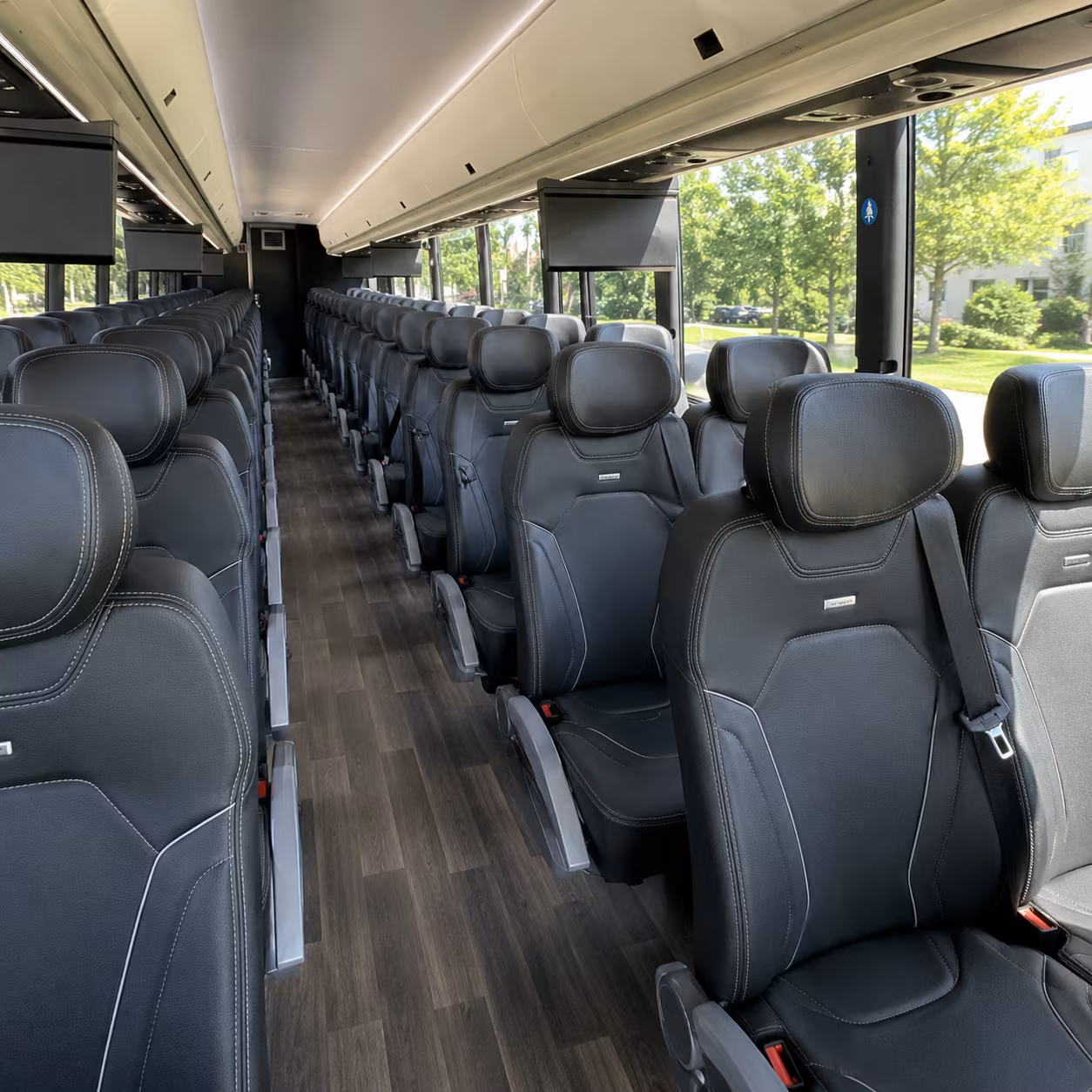how distance and duration affect charter bus rates in austin
