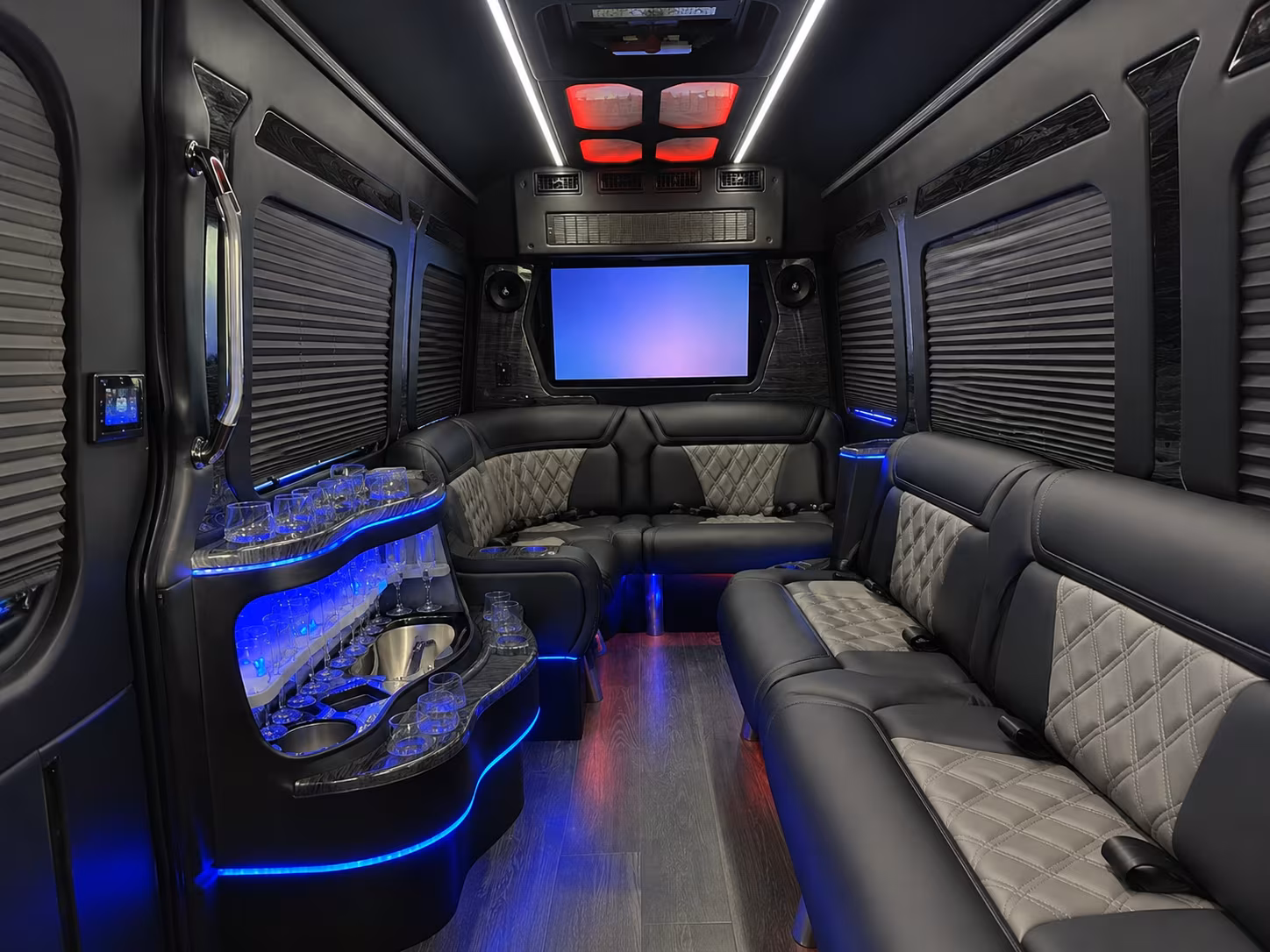 look no further for formula 1 acl and sxsw group travel